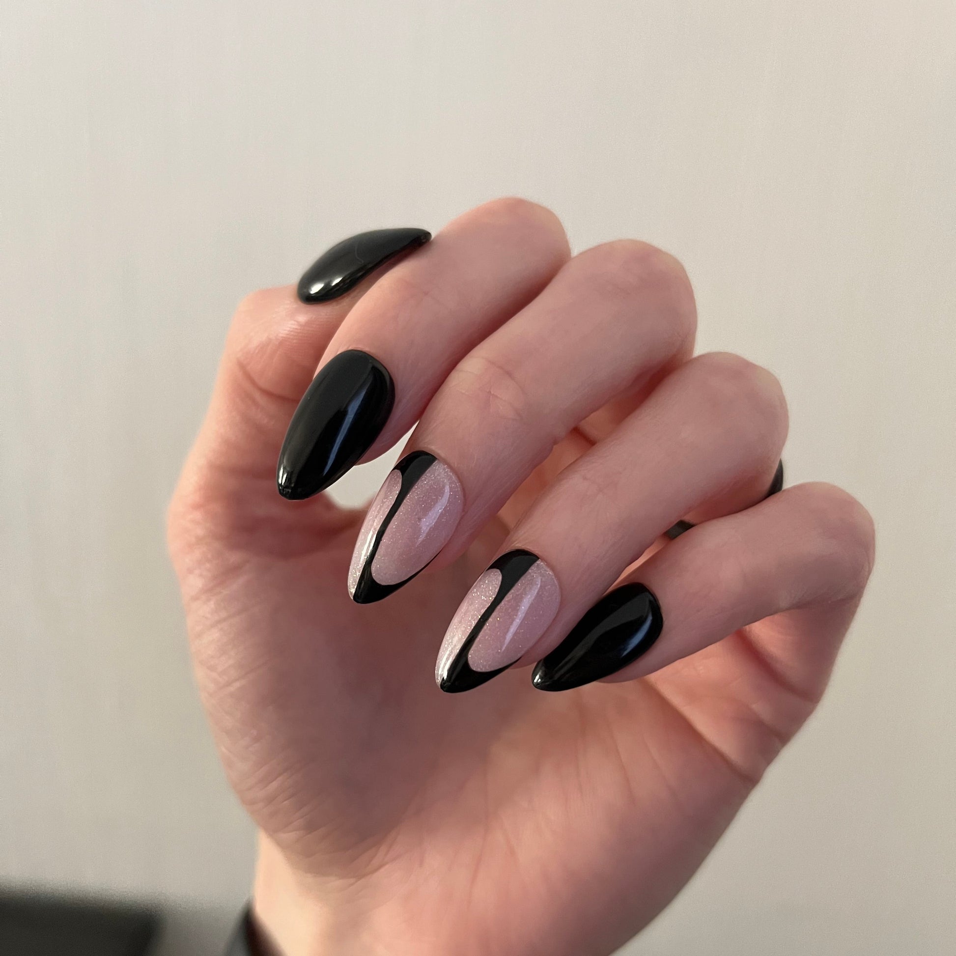 Noir Symmetry